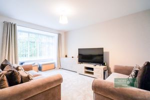 Photo 25- click for photo gallery